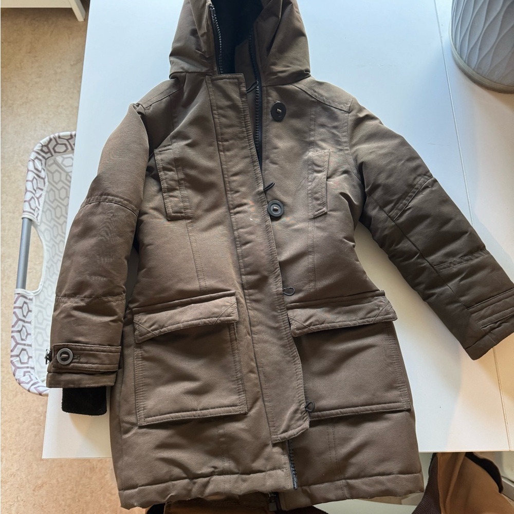 Girls Parka size 6